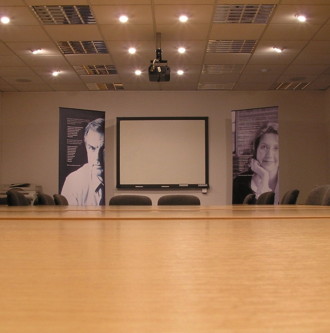 Elevate your corporate event with impactful CustomBanners
