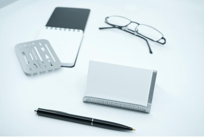 Boost your brand's recognition at trade shows with the magic of custom swag