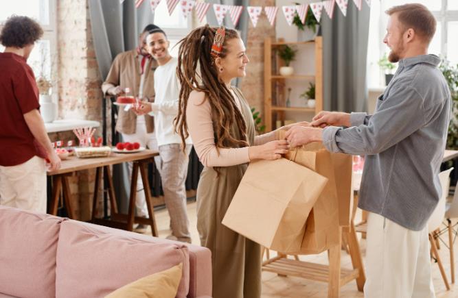 Elevate your retail store's game this holiday season