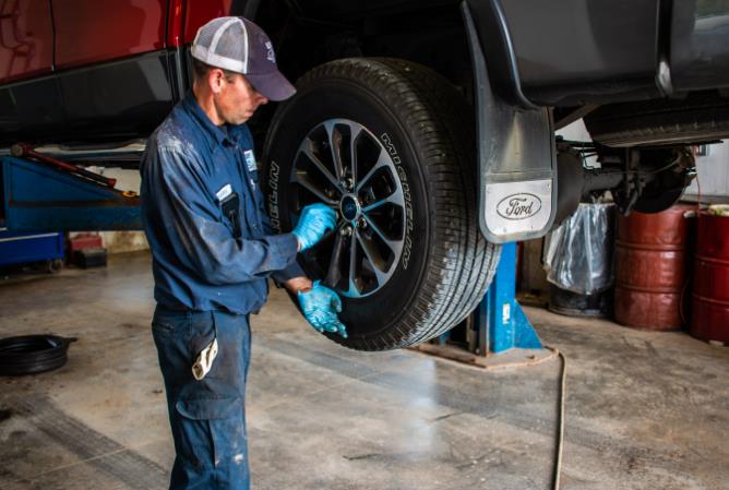 Give your auto repair shop the visibility it deserves with custom products