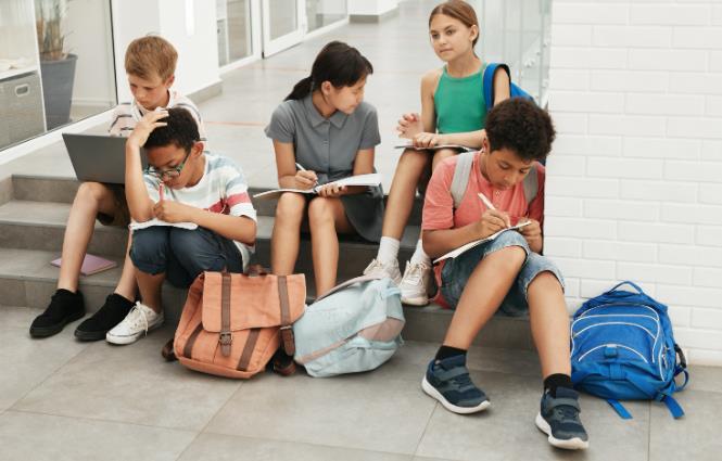 Back-to-School Season Unleashing Opportunities for Custom Product Retailers