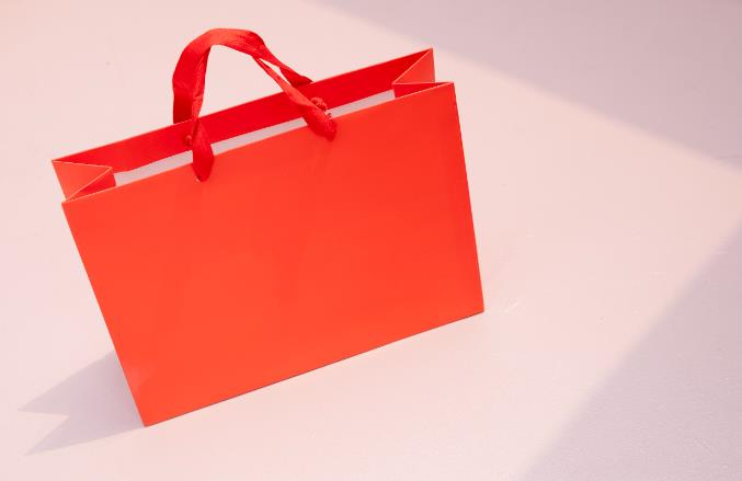 Transform your Vintage Clothing Store with custom bags and totes