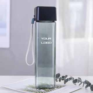Custom BPA Free Plastic Sports Square Water Bottle With Leakproof Screwed Lid Carrying Handle