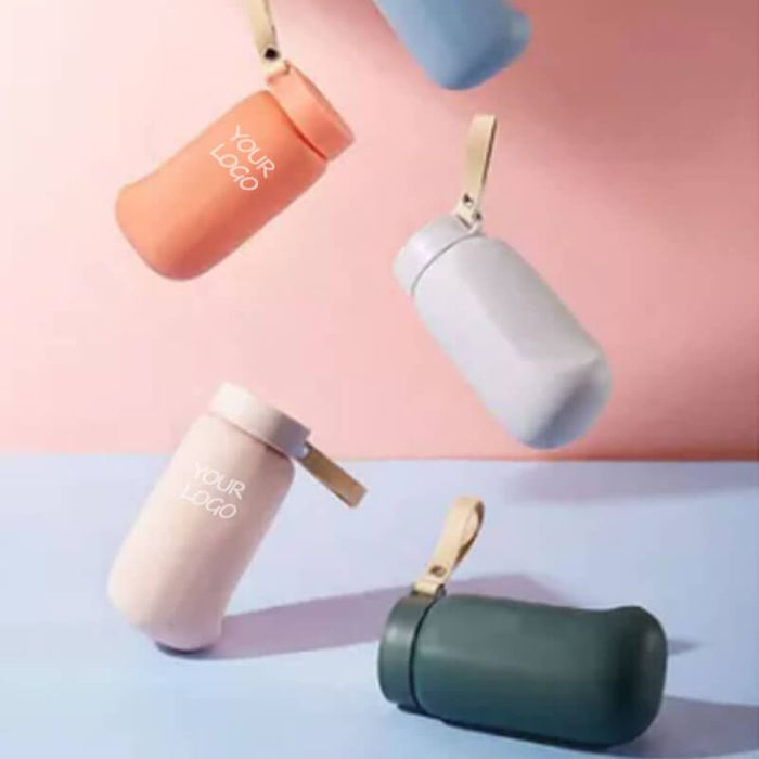 Custom Collapsible Water Bottle Reusable BPA-free Food-Grade Silicone Foldable Water Bottles for Sports Travel