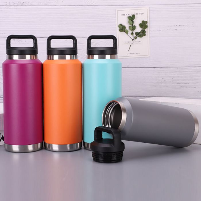 keep hot cold vacuum insulated plastic