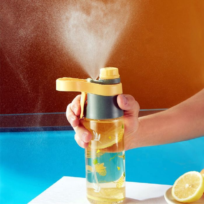Custom 450 ml Tritan Plastic Bottle Sports Bottle BPA Free Plastic Bottle with Water Vapor Nozzle